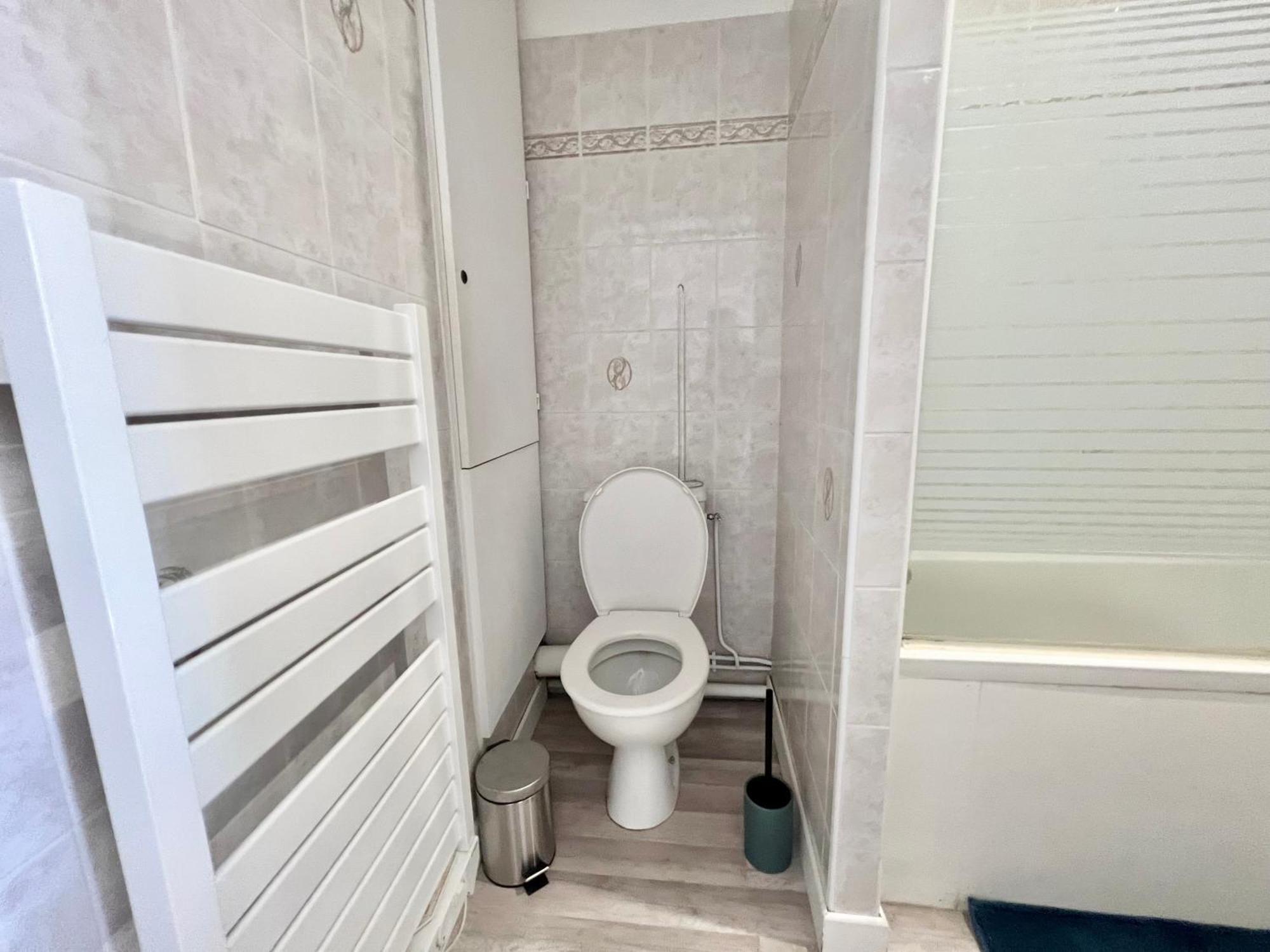 Appartement Sur Le Port - Duplex Cosy & Moderne Face Au Port - Wifi Gratuite - Parfaitement Equipe La Rochelle  Eksteriør bilde